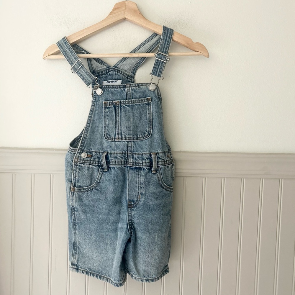 Old Navy 5T Girls Denim Light Blue Kids Overalls Shorts Shortalls